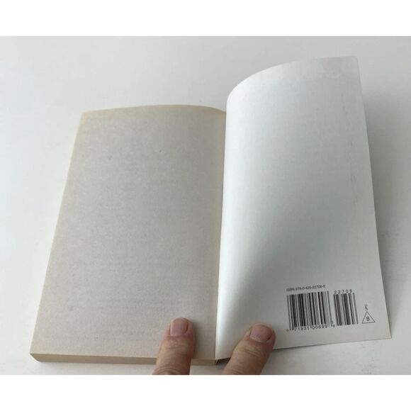 Candy Apple Dead & Sucker Punch -Lot Of 2 Books-Sammi Carter- Paperback - Picture 7 of 16